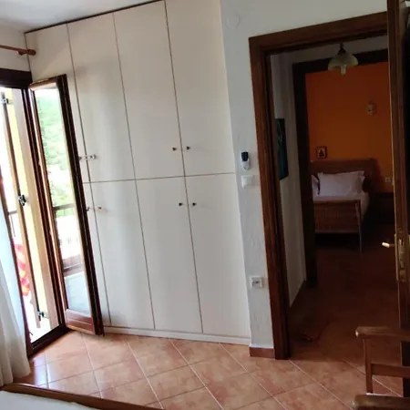 Sea And Mountain View Cosy House Holiday home Pyrgadikia